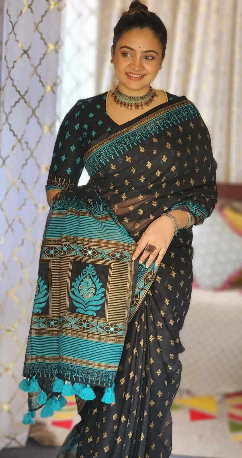 Exclusive Skin Print Saree With Dollar Work
