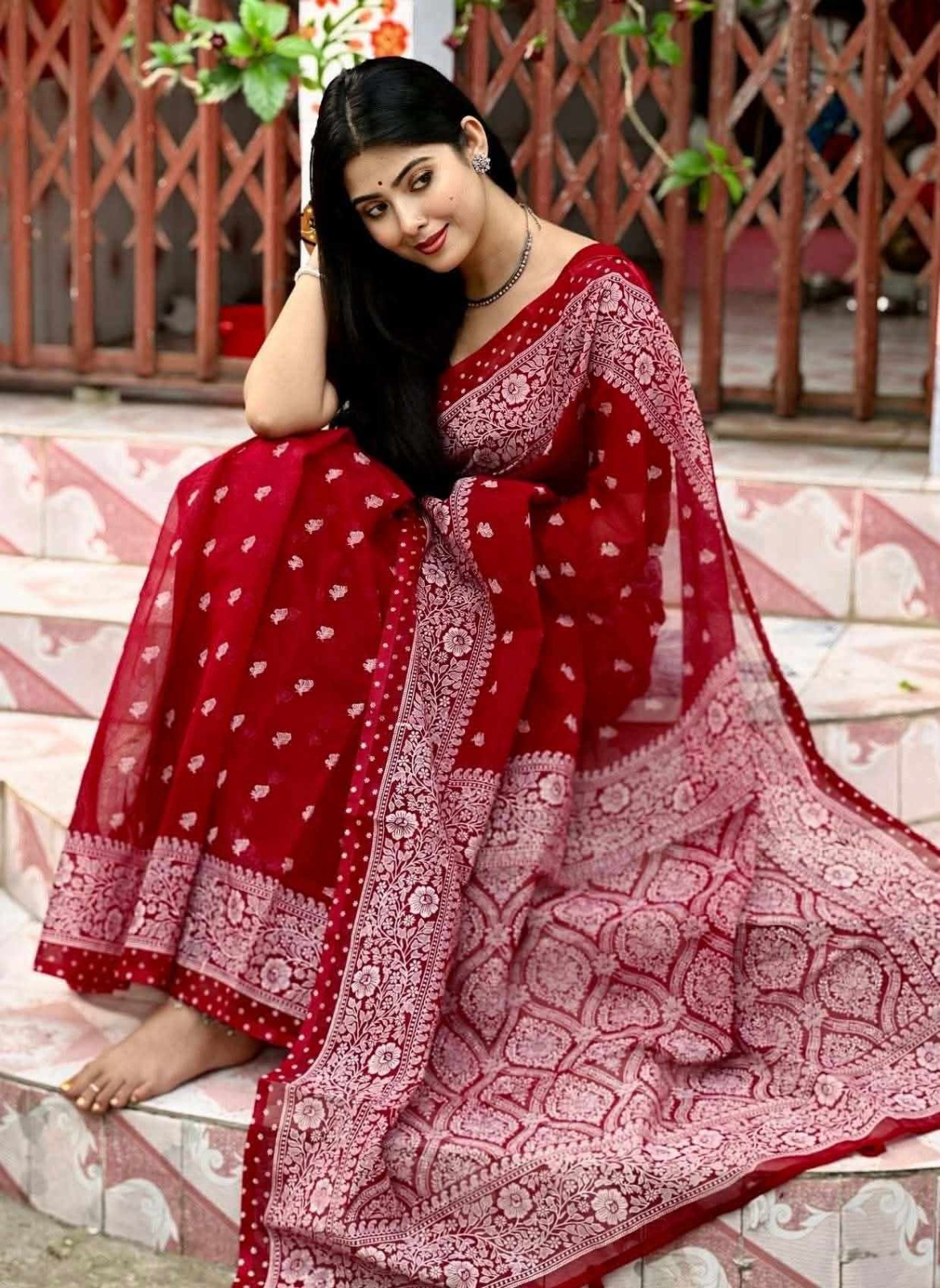 Banarasi Motif Skin Print Saree - Image 4